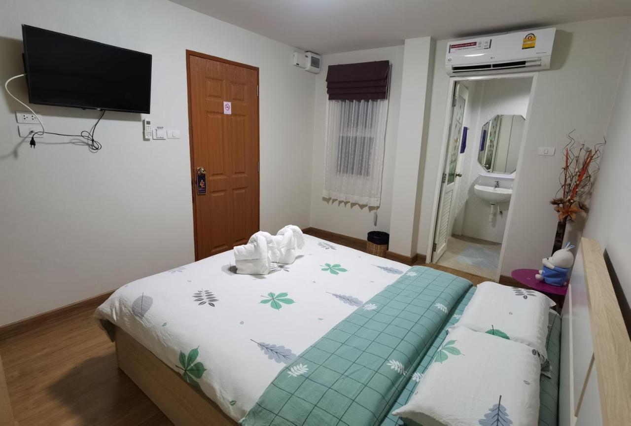 Td Bangkok Hotell Exteriör bild
